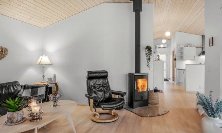 'Maunu' -  from the sea 3