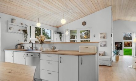 'Maunu' -  from the sea 6