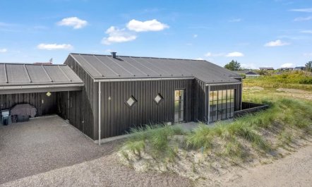 'Tjure' - 500m from the sea 1