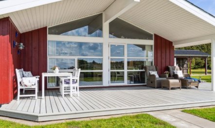 'Blondine' - 1.4km from the sea