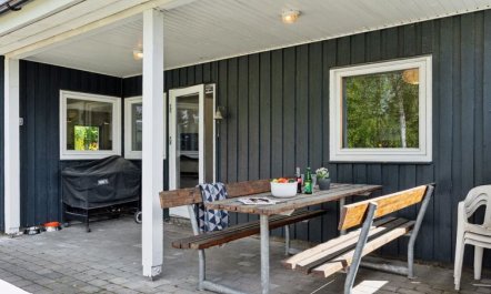 'Mani' - 1.1km from the sea 7