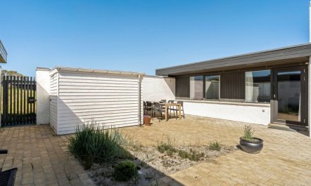 'Ingomar' - 300m from the sea 4