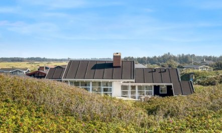 'Heralde' - 60m from the sea 6