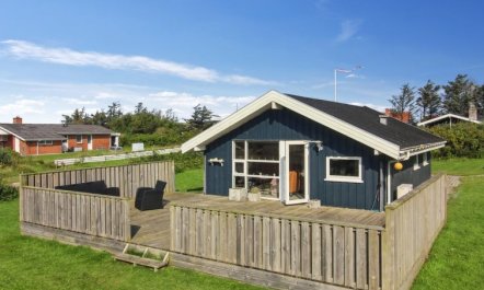 'Birger' - 500m from the sea