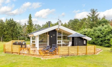 'Siegrid' - 250m from the sea