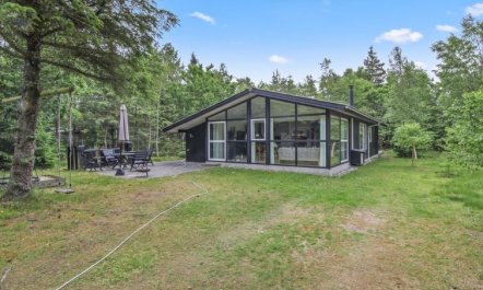 'Chrissie' - 150m from the sea