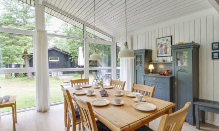 'Chrissie' - 150m from the sea 1