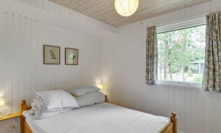 'Chrissie' - 150m from the sea 5