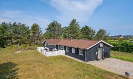 'Ingebore' - 700m from the sea