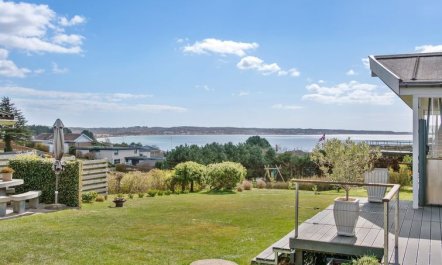 'Kuno' - 300m from the sea 1