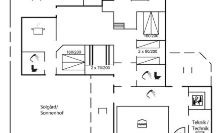 'Anne' - 100m from the sea 1