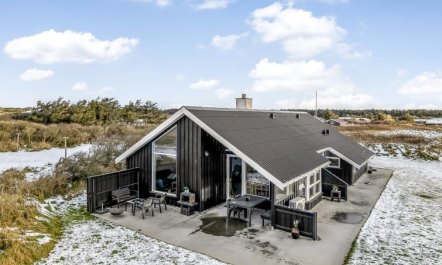 'Iida' - 100m from the sea 5