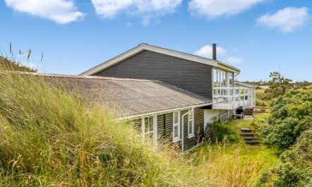 'Stina' - 250m from the sea 2