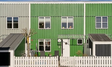 'Alet' - 2m from the sea