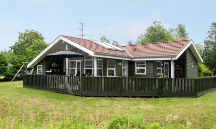 'Asgard' - 500m from the sea