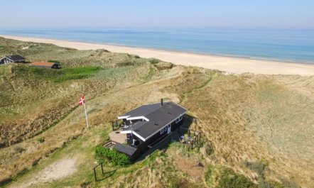 'Fatiha' - 100m from the sea 2