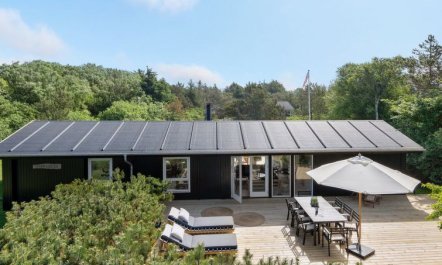 'Skogh' - 600m from the sea 2