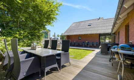 'Solvey' - 400m from the sea 4