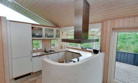 'Hadar' - 100m from the sea 1