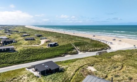 'Fatlinda' - 50m from the sea 4