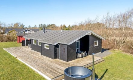 'Rudy' - 800m from the sea 2