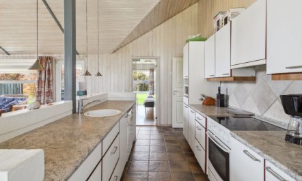 'Carit' - 80m from the sea 3