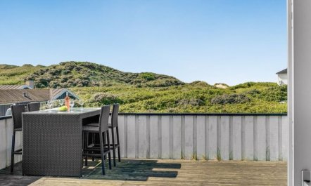 'Rutha' - 45m from the sea 4