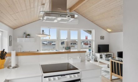 'Yvette' - 150m from the sea 6