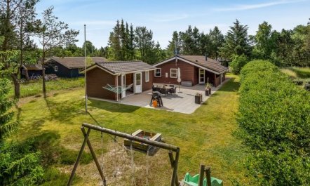 'Coco' - 200m from the sea