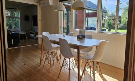 'Elisa' - 600m from the sea 2