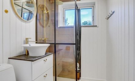 'Elisa' - 600m from the sea 3