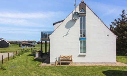 'Sira' - 250m from the sea 5