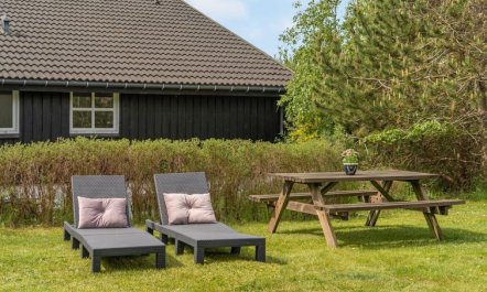 'Pelle' - 800m from the sea 6