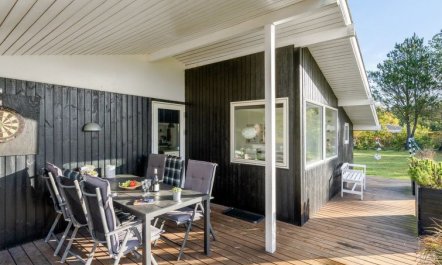 'Rosmarie' - 600m from the sea 2