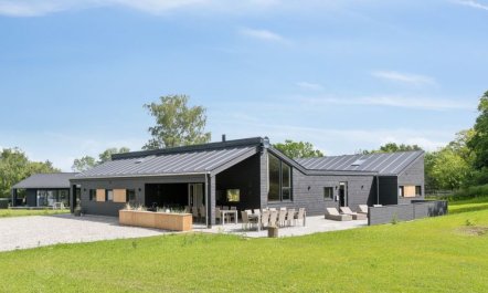 'Aviana' - 500m from the sea 2