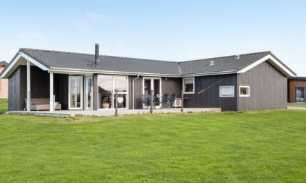 'Ginia' - 150m to the fjord 2