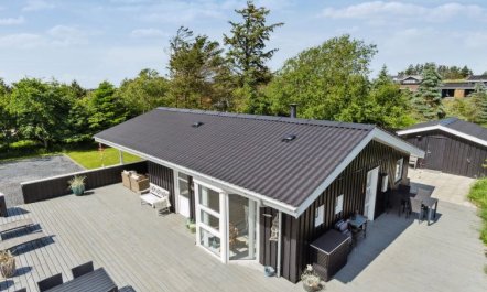 'Marli' - 700m from the sea 2