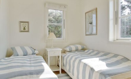 'Hubertine' - 100m to the fjord 7