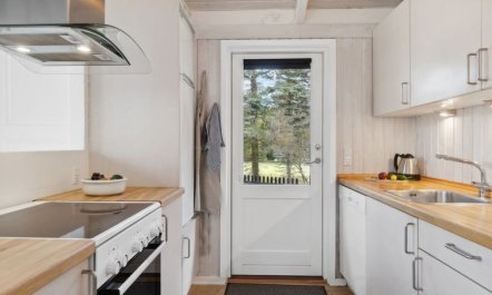 'Nafne' - 500m from the sea 3