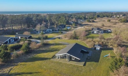 'Nynke' - 600m from the sea 3