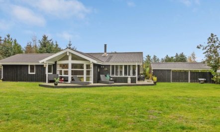 'Hielm' - 1km from the sea