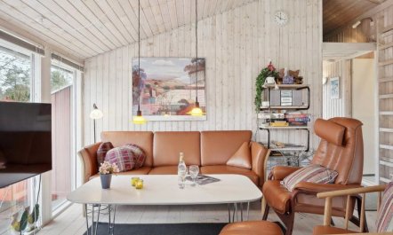 'Edzard' - 200m from the sea 4