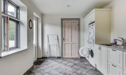 'Sophia' - 8km from the sea 5