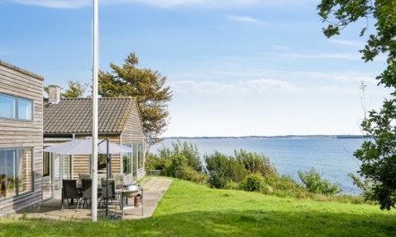 'Alfhild' - 30m from the sea 5