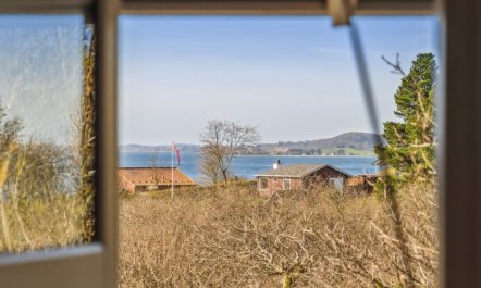 'Usbjorn' - 500m from the sea 6