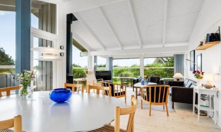 'Laurentius' - 300m from the sea 1