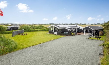 'Tinja' - 700m from the sea 3