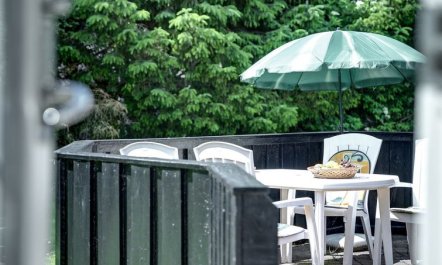 'Hemming' -  from the sea 5