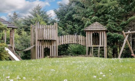 'Hemming' -  from the sea 4