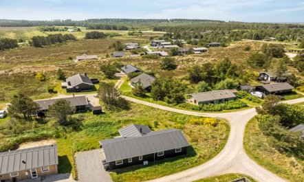 'Raakel' - 950m from the sea 2